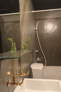 208.jpg